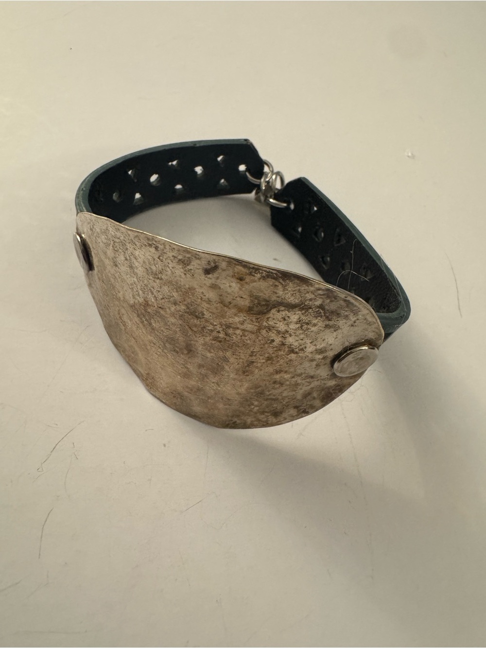 Turquoise Leather Bracelet with Aged Silver Plate Turquoise Ladies BB36
